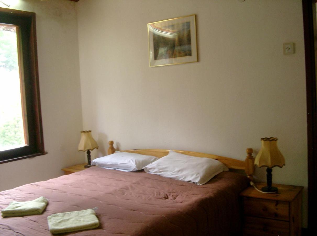 Holiday Home Tanevi Tryavna Exterior foto