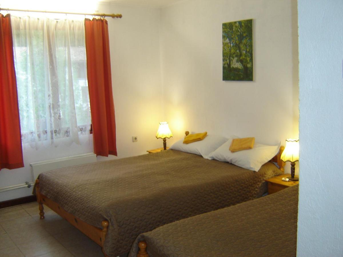Holiday Home Tanevi Tryavna Exterior foto